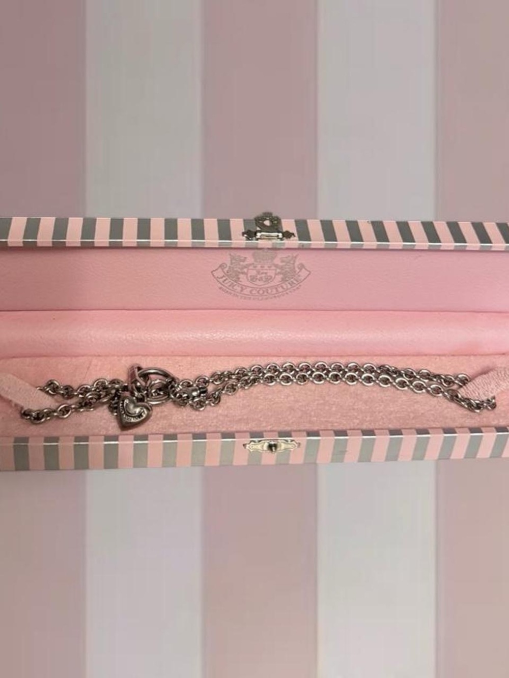 Juicy Couture Y2K Charm Lock Heart Necklace